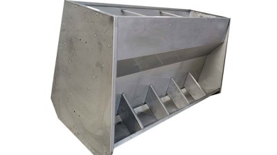 養豬場使用不鏽鋼豬飼料槽的優勢是什麽
