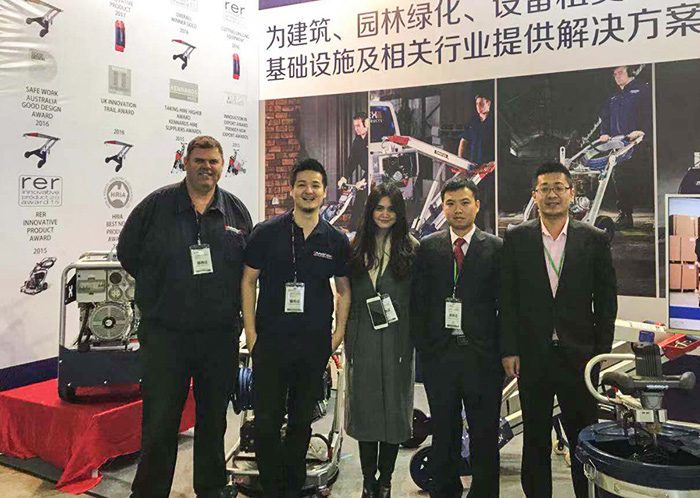 蘇州成人看片APP物流機器有限公司赴德參加漢諾威國際物流展載譽而歸